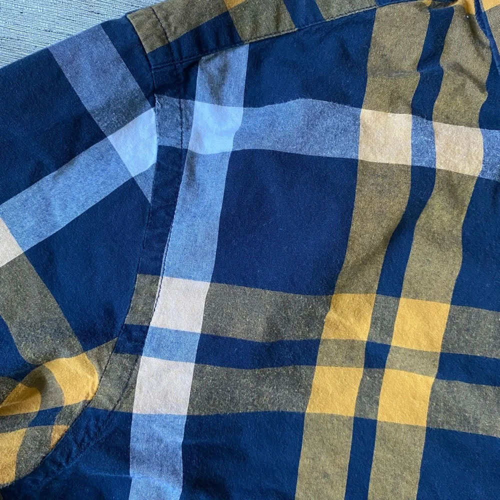 J.Grew Men's Navy and Mustard Plaid Button-Down Shirt size S